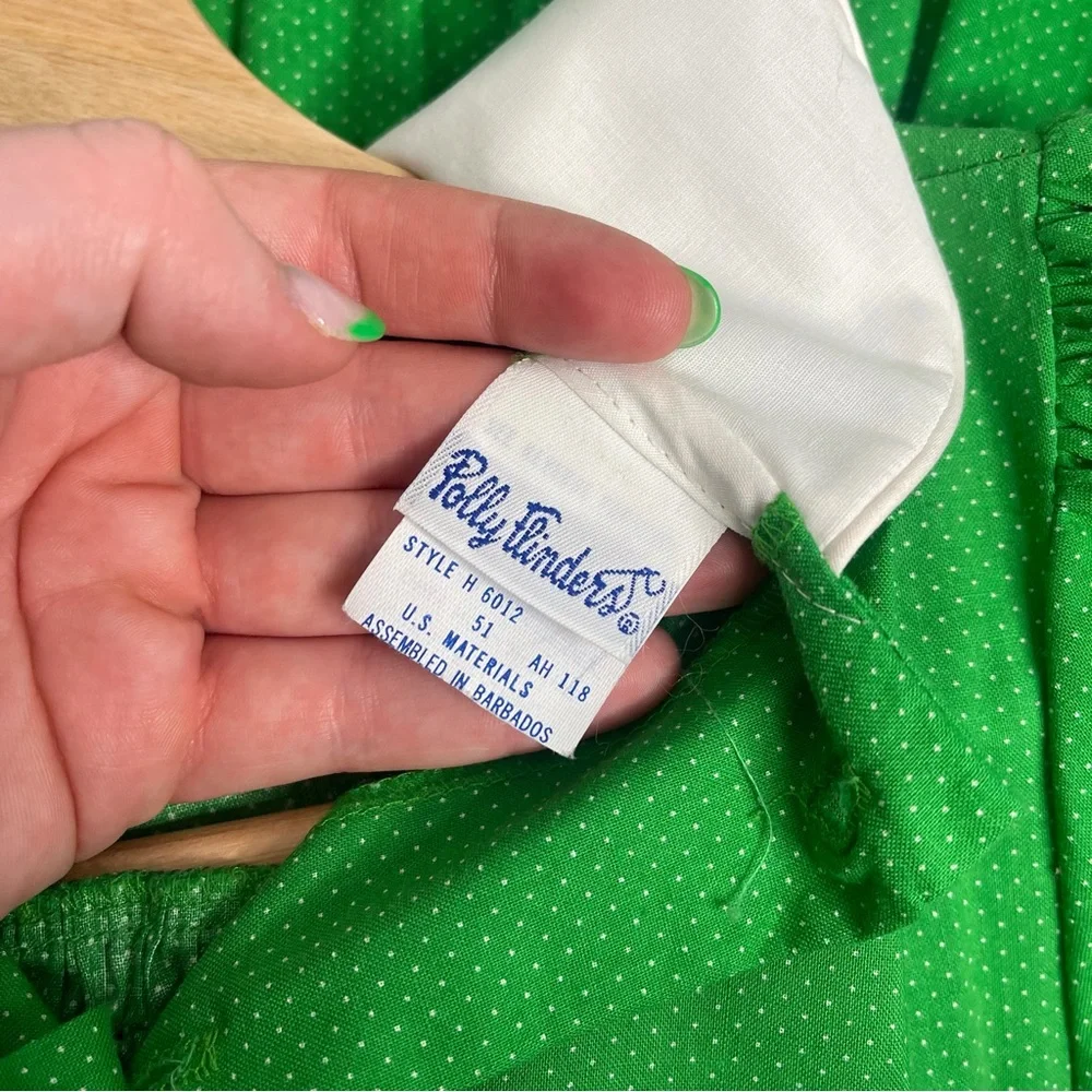 Girls vintage Polly Finders size 7 smocked embroidered dress - Picture 8 of 8